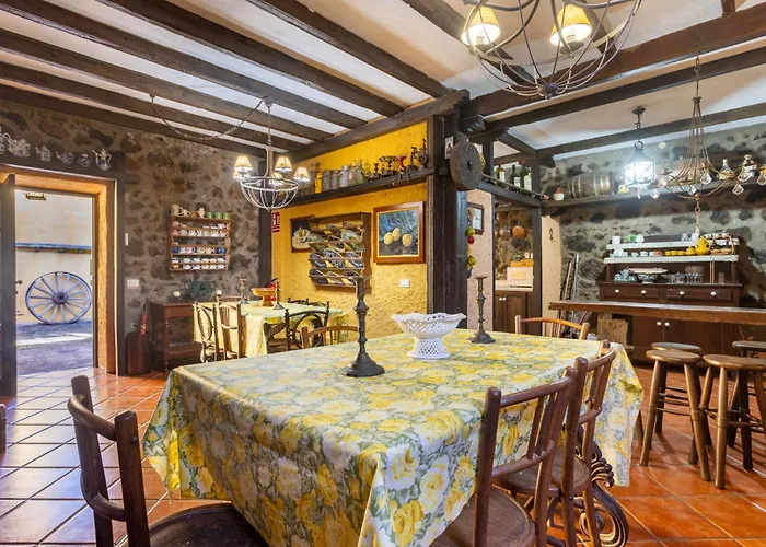 Home2book Traditional With Terrace & Pool Holiday home *