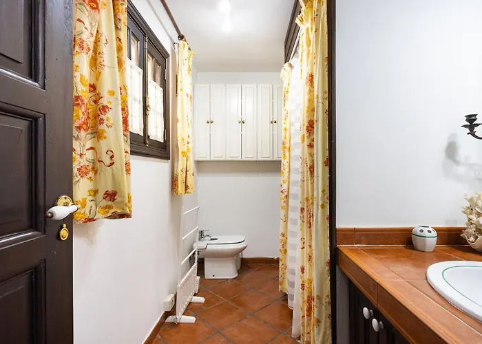 Home2book Traditional With Terrace & Pool *