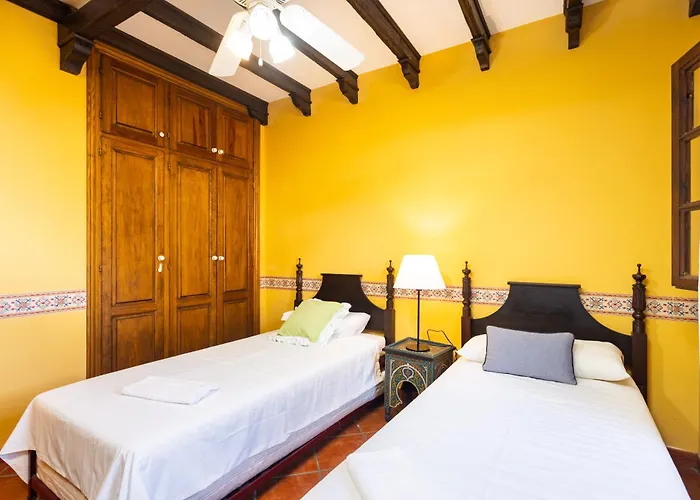 Home2book Traditional With Terrace & Pool *