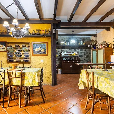 Casa vacanze Home2book Traditional With Terrace & Pool Tacoronte