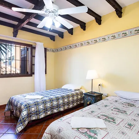 Casa vacanze Home2book Traditional With Terrace & Pool *