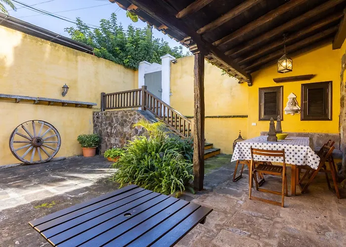 بيت للعطل Home2book Traditional With Terrace & Pool *