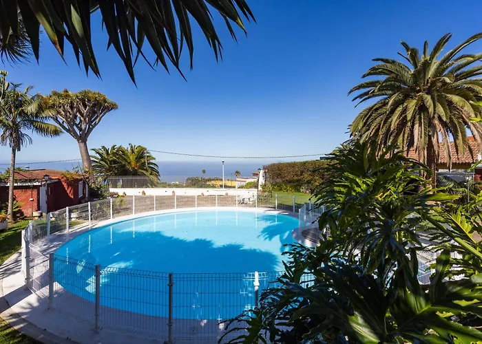 Home2book Traditional With Terrace & Pool *